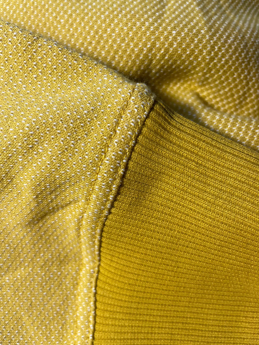 BICOLOR CREWNECK / MUSTARD