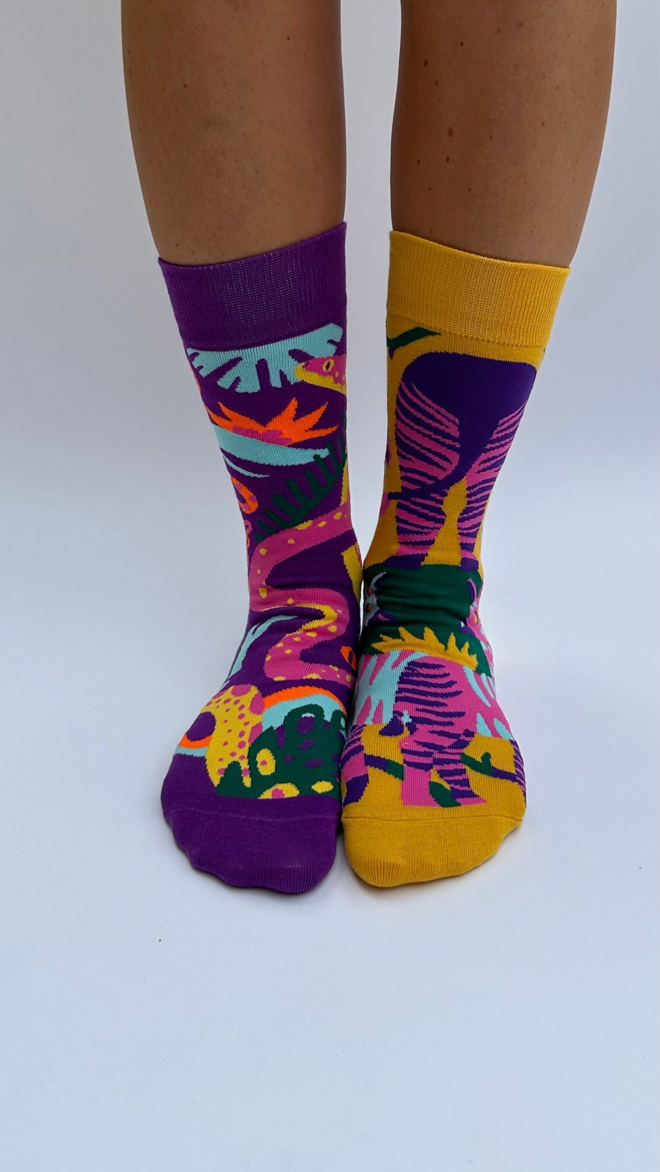 Tropical sock box