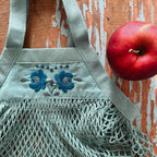 Hand embroidered mesh bag turquoise 