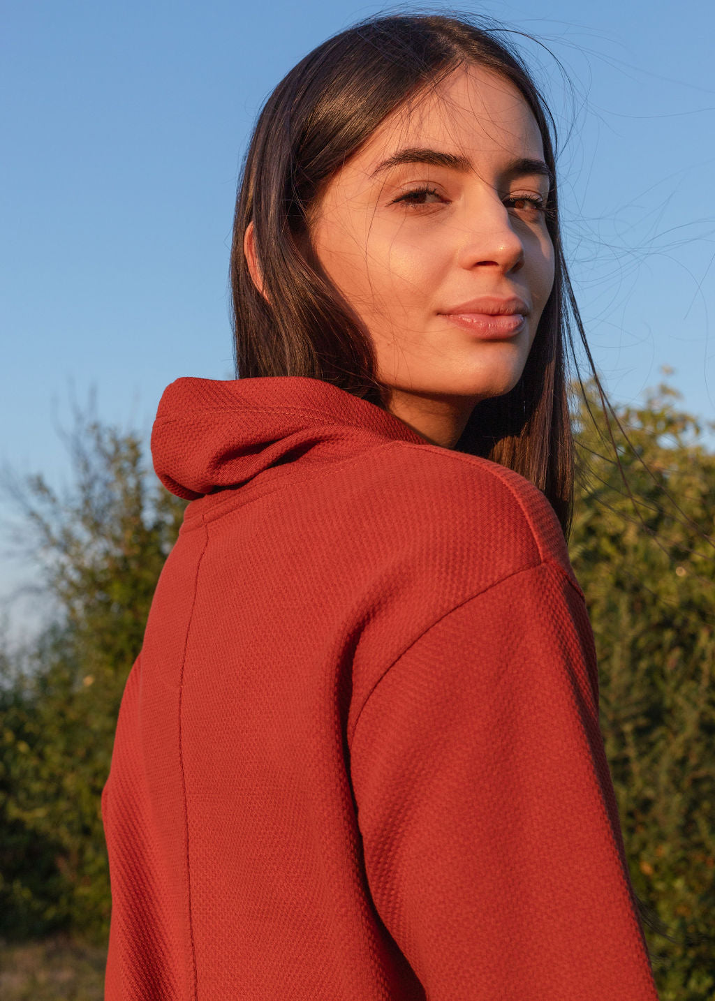 FUNNEL NECK / 3D HENNA