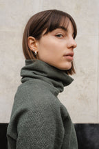 CUELLO DE EMBUDO BICOLOR / PINO