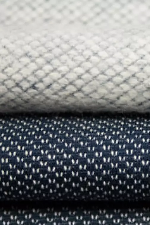 BICOLOR FUNNELNECK / NAVY