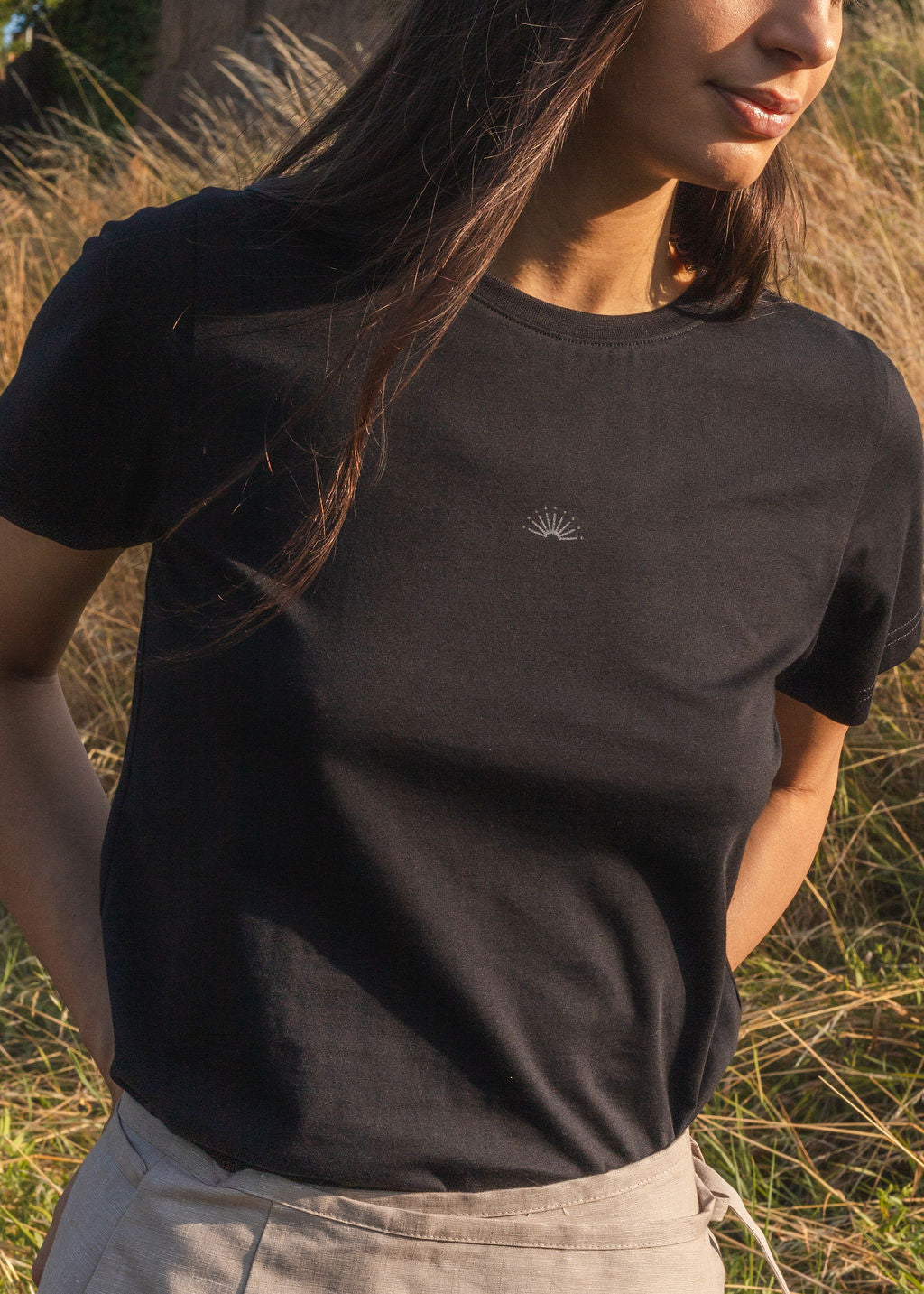 CAMISETA CORE / NEGRA