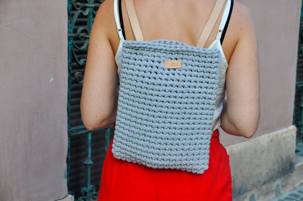 Crochet backpack - gray